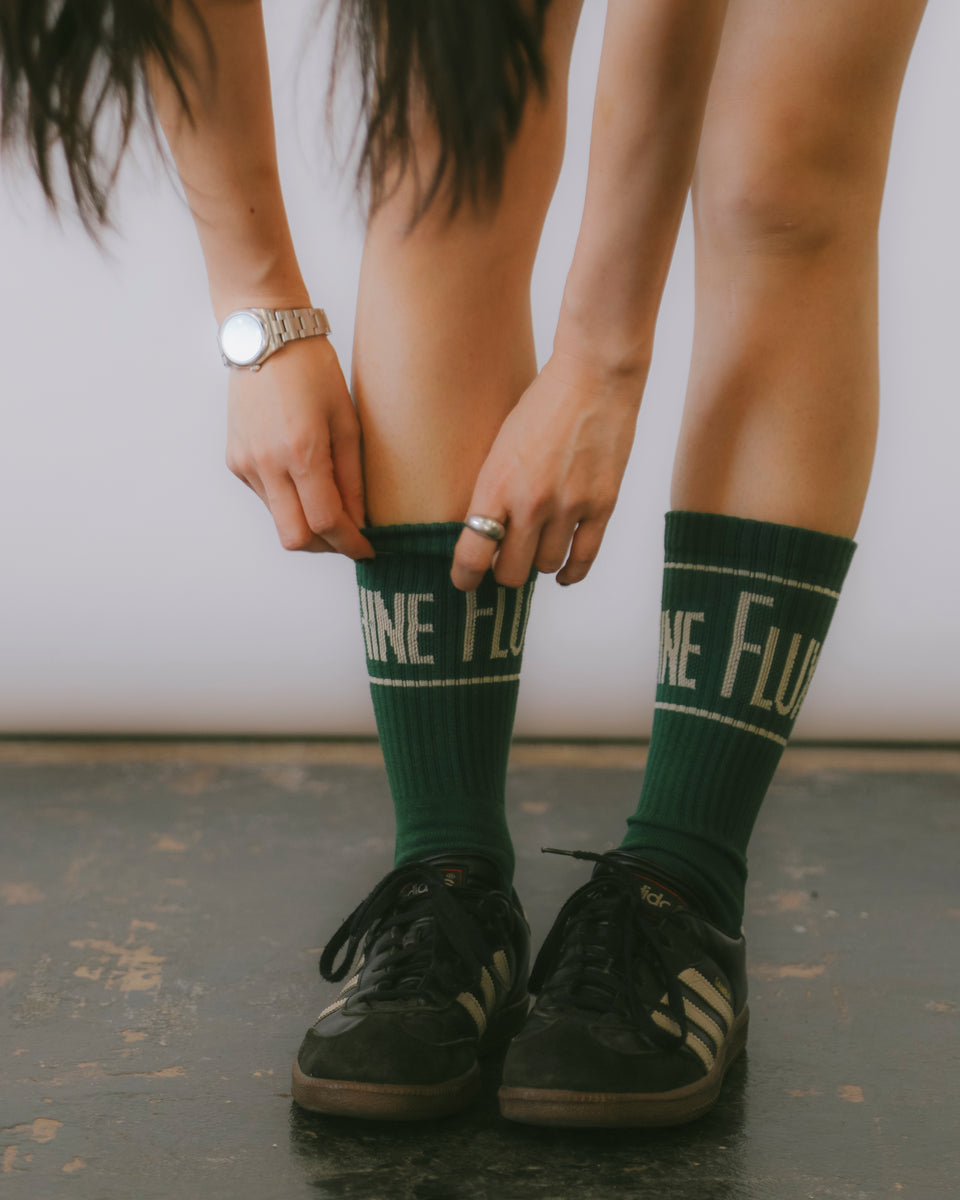 "FLUXUS MACHINE" Crew Socks - Dark Green/Creme