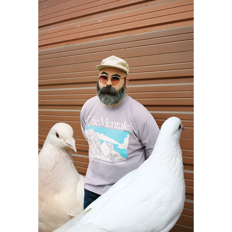 "PEN PAL COMMUNITY" Long Sleeve Tee - Lavender